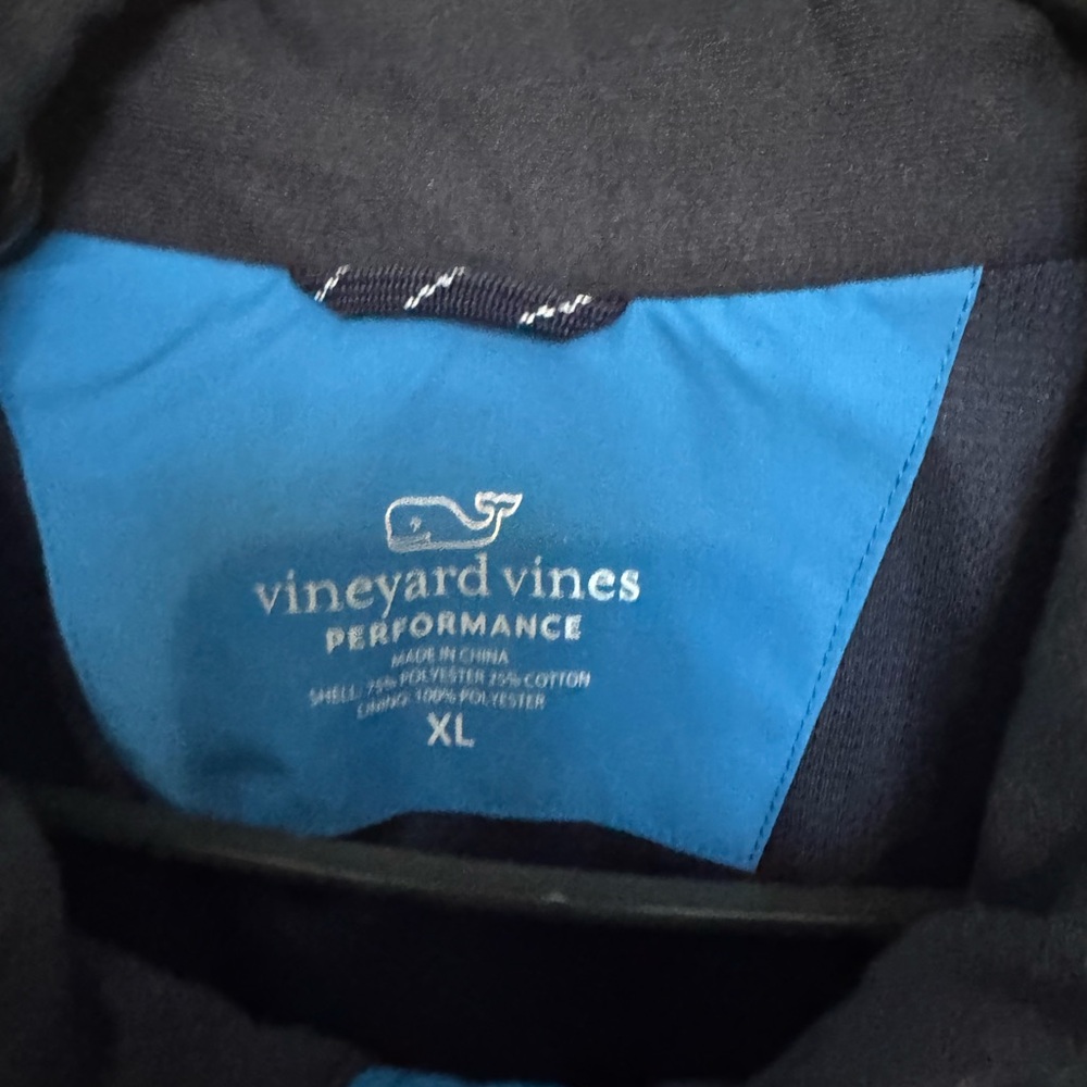 Vineyard Vines Performance Jacket - image 3